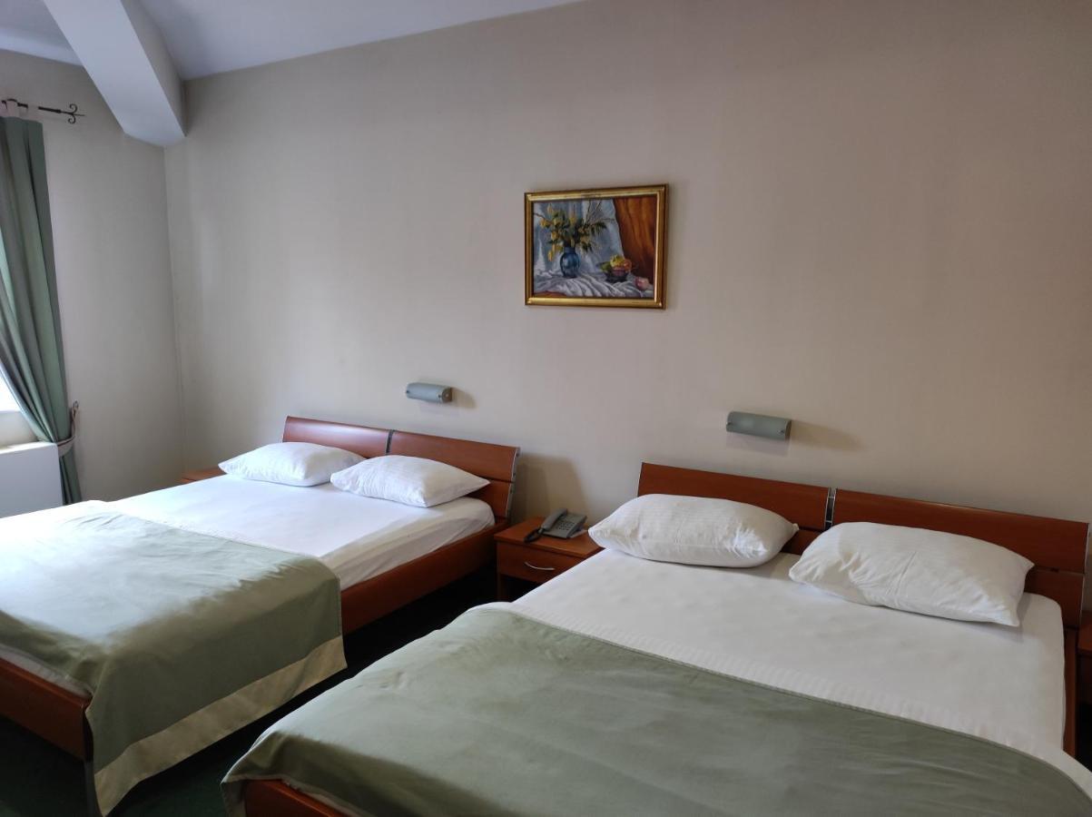 Hotel Bacchus Livno Exteriör bild