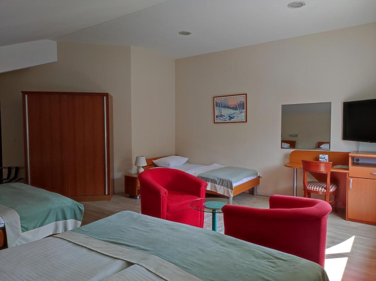 Hotel Bacchus Livno Exteriör bild
