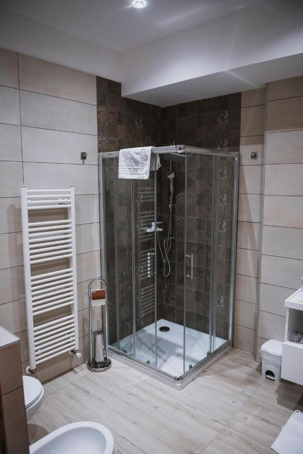 Hotel Bacchus Livno Exteriör bild